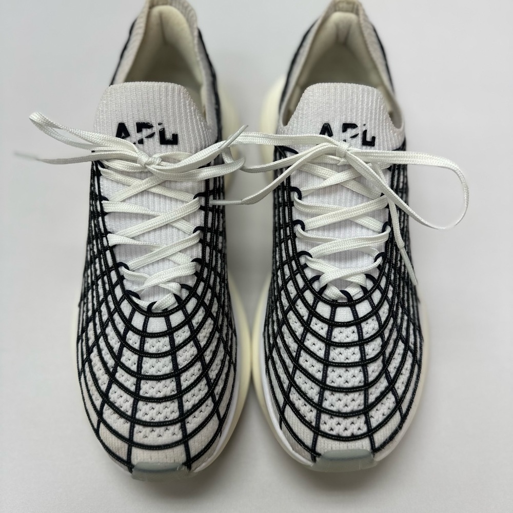 APL Techloom Zipline Training Shoes